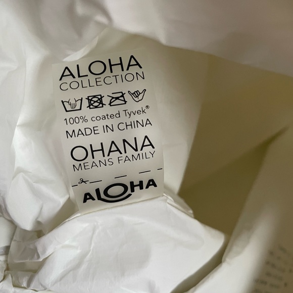 Mid Pouch | Coco Palms - Picture 5 of 5